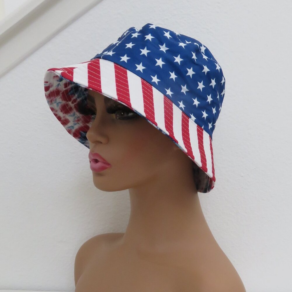 American Flag Bucket Hat (Fisherman Hat) reversible.